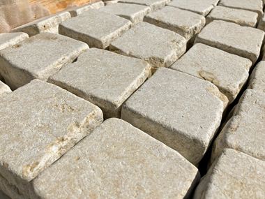 Kostka brukowa_Wapień_Royal_Beige_schrg