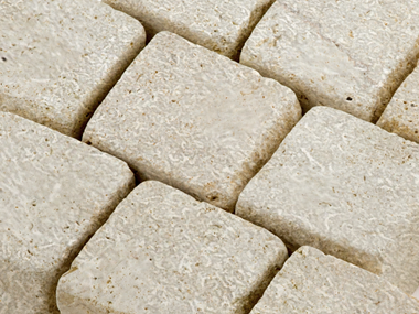 Kostka brukowa z wapienia Royal Beige 10 x 10 x 8 cm – szczegóły
