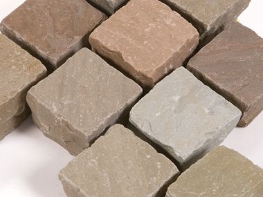 Kostka brukowa z piaskowca Granada 10 x 10 x 8 cm – szczegóły
