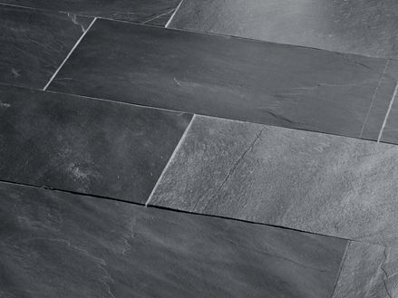 Płytki łupkowe Black Rustic – ujęcie z boku