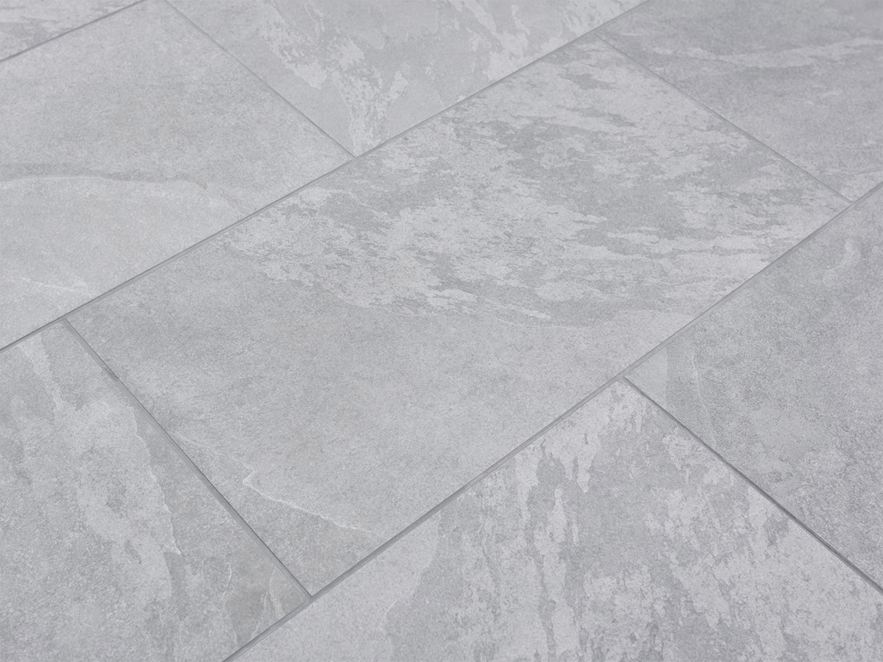 Płytki imitujące łupek Alpine Grey, widok ukośny z góry