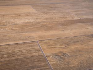 id1051 gres porcelanowy o wyglądzie drewna urban caramel pt 5