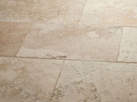 Płytki trawertynowe Rustic – ujęcie z boku