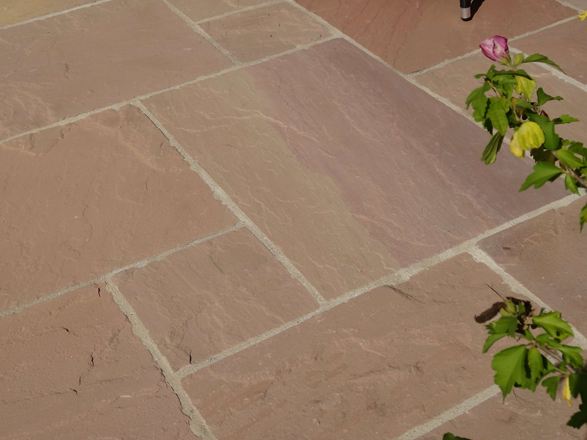 Płyta z kamienia naturalnego – piaskowiec Modak, naturalnie łupany, spód cięty piłą03
